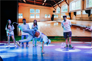 最靠谱的十大足球平台学子在公司心理情景剧大赛中喜获佳绩