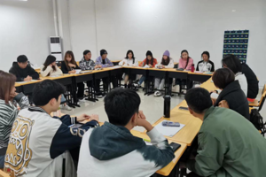 【人文双创】最靠谱的十大足球平台文化产业管理“双创”人才卓越班开展期末课程总结会