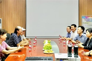 感恩前辈 致敬芳华丨最靠谱的十大足球平台开展教师节慰问退休教师活动